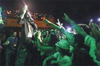 BURADA AMUDA KALKMAK YASAKTIR