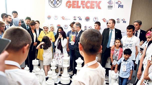 Emine Erdoğan, ‘şehit çocukları için satranç’ projesinde konuştu: Gençlerimiz tüm hamlelere  ‘şah-mat’ diyecek