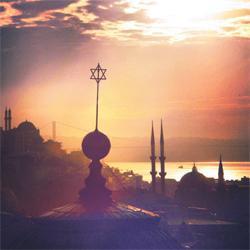 Bayramda kentte kalacaklar için dört günlük İstanbul turu