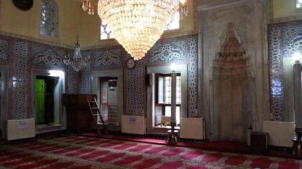 400 yıllık camide skandal Emsalsiz çinilerin üzerine radyatör...