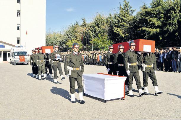 Şehidi 4 aylık  Defne’si uğurladı