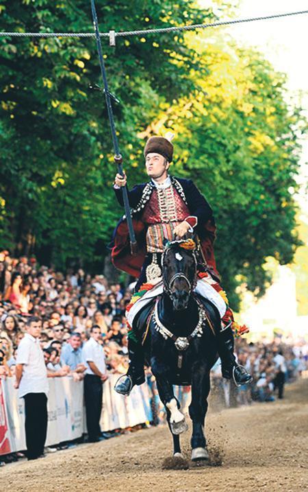 Hırvatistan’la 300 yıllık ‘savaş’ı Türk elçi bitirdi