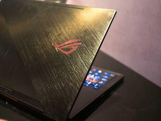 Asus ROG Zephyrus GX501 incelemesi (VİDEO)