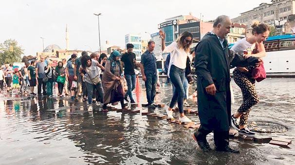 Hayata sağanak arası