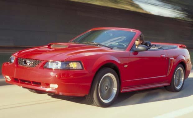 Ford Mustangin 50 yıllık geçmişi
