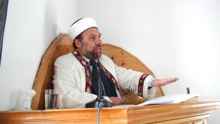 Karsda ihbar yağdı, polis gece boyu baskın yaptı