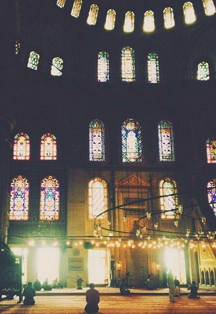 Terk edilen genç kadının bakın ne yaptı