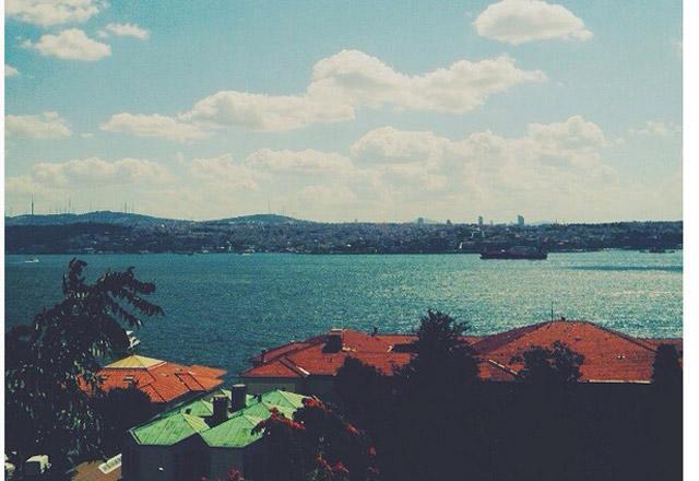 Terk edilen genç kadının bakın ne yaptı