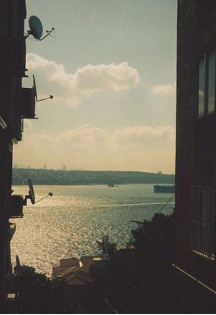 Terk edilen genç kadının bakın ne yaptı