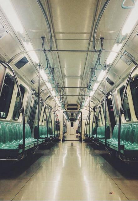 Terk edilen genç kadının bakın ne yaptı