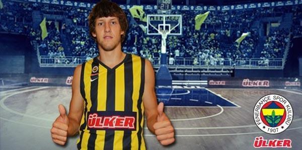 Jan Vesely resmen Fenerbahçe Ülkerde