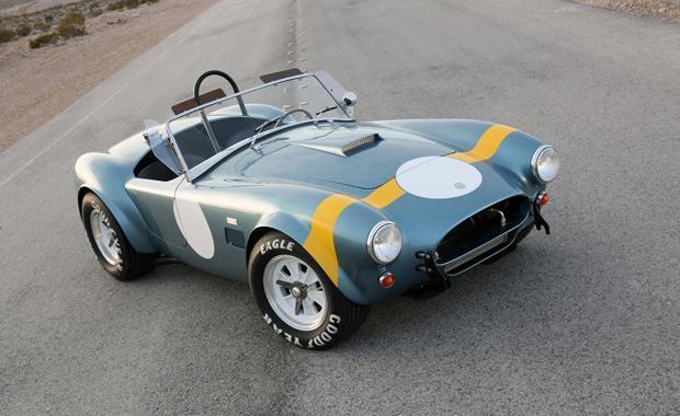 50. yıla özel Shelby Cobra