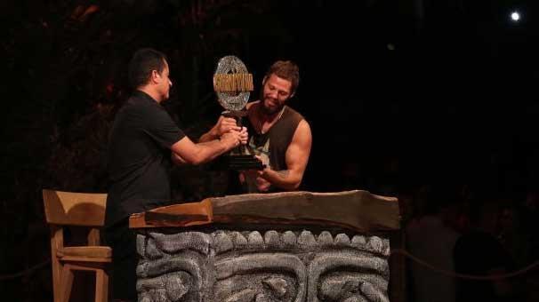 Survivor 2016 şampiyonu Atakan gözyaşlarını tutamadı İşte o anlar