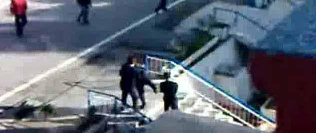 Polis adaylarını döven polisin cezası belli oldu