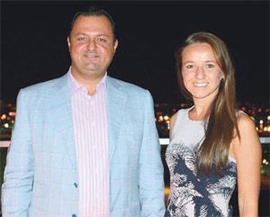 GİDENİN ARKASINDAN SU DÖKEN İTALYANLAR