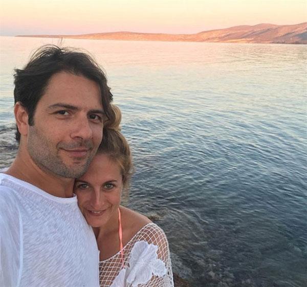 Canan Ergüder ve Kenan Eceden aşk pozu