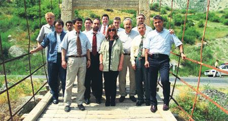 BARIŞA EL VERMEK