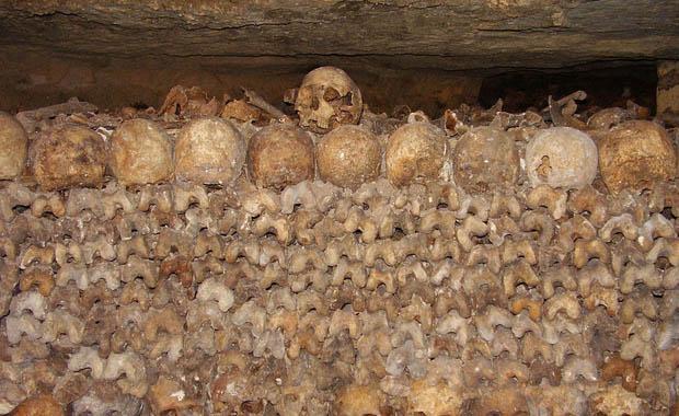 Milyonlarca kafatasının sergilendiği müze: Catacombe