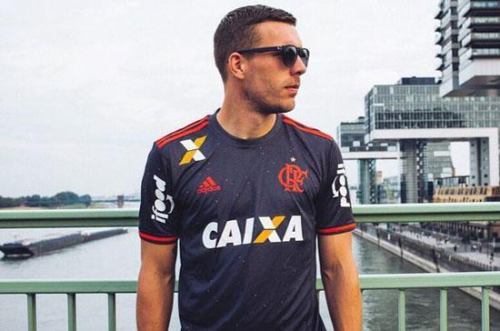 Lukas Podolskiye Flamengo forması tepkisi