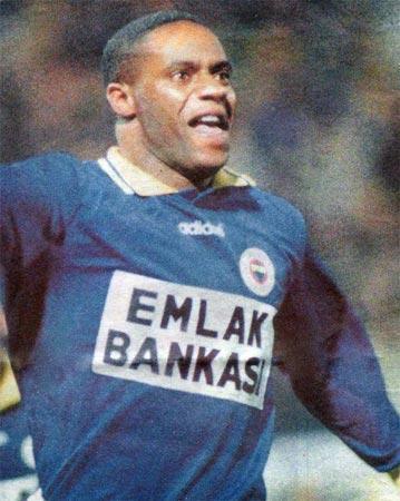 Dalian Atkinson 48 yaşında hayatını kaybetti