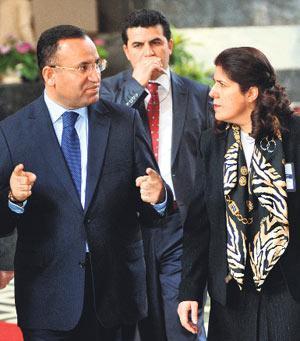 Bozdağ: ‘CHP kararını vermeli’