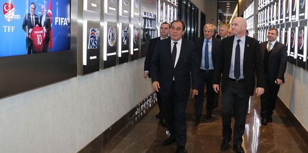 FIFA Başkanı Gianni Infantinodan TFFye ziyaret