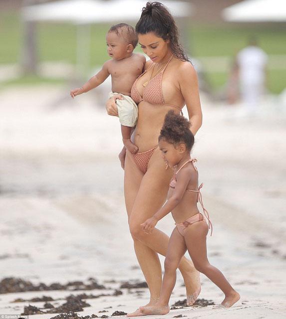 Kim Kardashian doğum kilolarını verdi