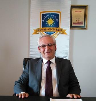 Avrupa Eğitim Grubu Başkanı, 30 yıllık eğitimci Talip Emiroğlu:  Üniversite eğitimi evrensel olmalı