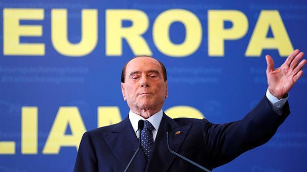 Berlusconi ve esprilerinin geri dönüşü