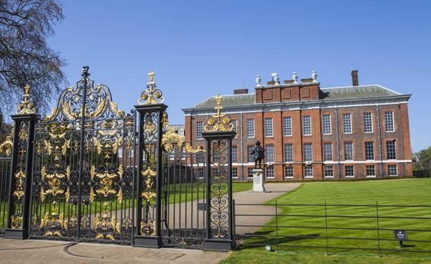 Kraliyet ailesinin evi Kensington Sarayı
