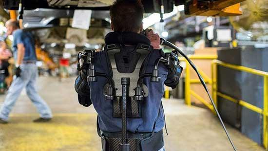 Ford, çalışanlarını robotik iskelet ile süper kahramanlara dönüştürüyor