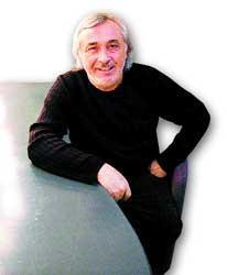 Adım hiçbir şey, soyadım önemsiz