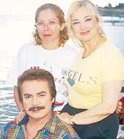 Bülent Ersoy’dan gecelikli baskın