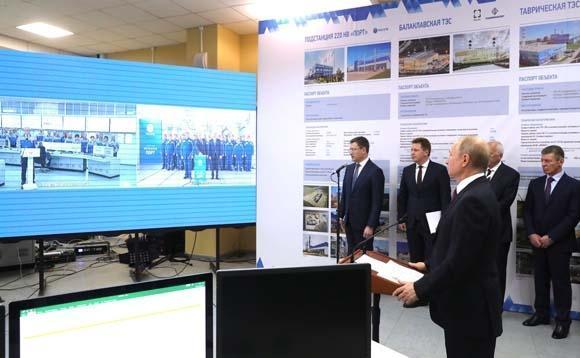 Putin, Cumhurbaşkanı Erdoğanı Kırımdaki cami açılışına davet etti