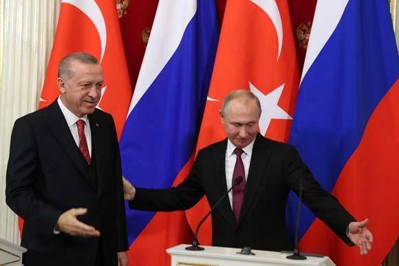 Putin, Cumhurbaşkanı Erdoğanı Kırımdaki cami açılışına davet etti