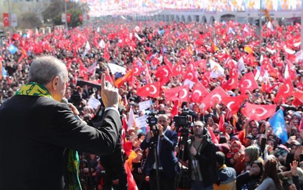 Cumhurbaşkanı Erdoğan: Bu trenden inen bir daha bu trene binemez