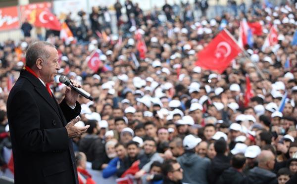 Cumhurbaşkanı Erdoğandan flaş açıklama: Yunan gazetelerine manşet oldular