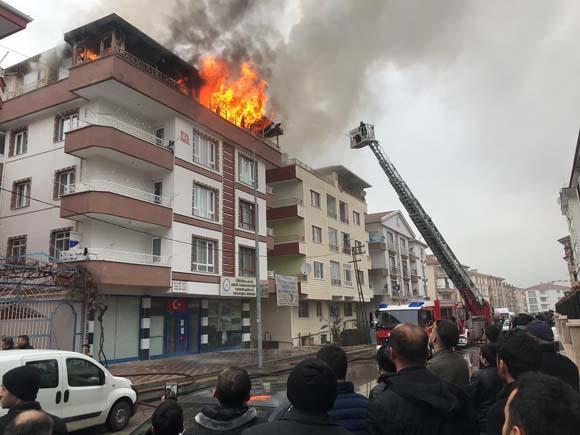 Ankarada korku dolu anlar Mahalle sakinleri fark edince...