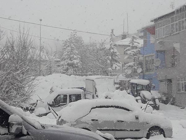 Adana buz kesti Termometre eksi 24 dereceye düştü