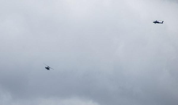 Menbiç sınırında ABD helikopterleri uçuyor