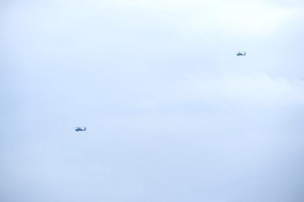 Menbiç sınırında ABD helikopterleri uçuyor