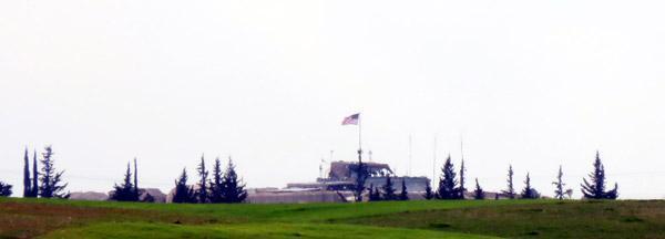 Menbiç sınırında ABD helikopterleri uçuyor