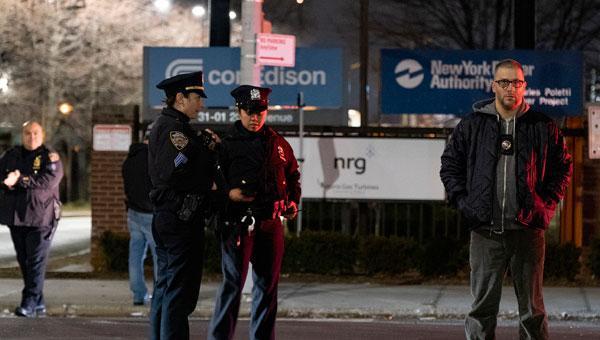 Görenler uzaylı istilası sandı Mavi ışığın sırrı çözüldü