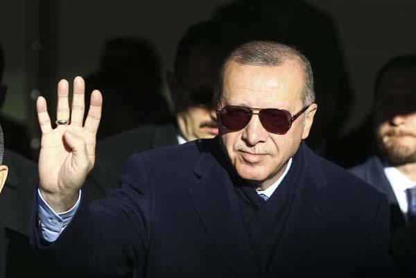 Erdoğan: Umarım Pariste Zulüm 1789da başladı yazıları görmeyiz