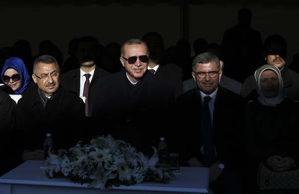 Erdoğan: Umarım Pariste Zulüm 1789da başladı yazıları görmeyiz