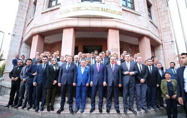 Bakan Albayrak Bursa’da bir dizi ziyaret gerçekleştirdi