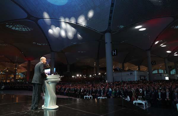 Son dakika... Cumhurbaşkanı Erdoğan, yeni havalimanının ismini açıkladı
