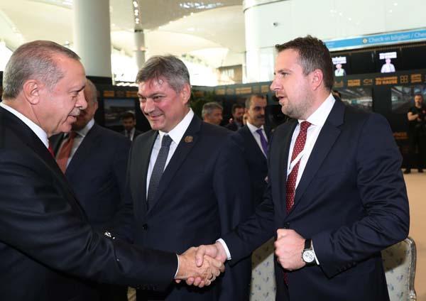 Son dakika... Cumhurbaşkanı Erdoğan, yeni havalimanının ismini açıkladı