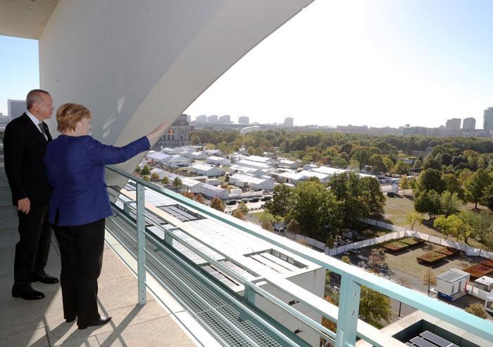 Son dakika... Sıra Kölnde Erdoğan ile Merkel kahvaltıda bir araya geldi
