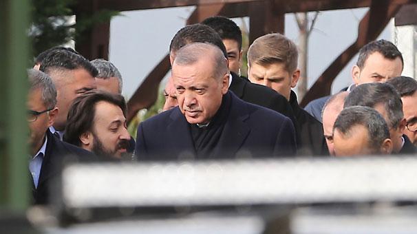 Cumhurbaşkanı Erdoğan cuma namazını Üsküdarda kıldı